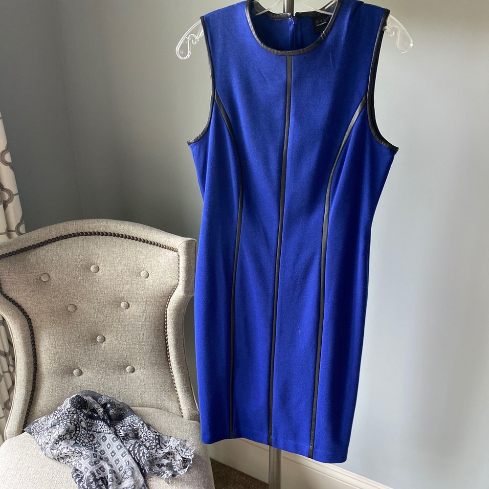 Ladies dress